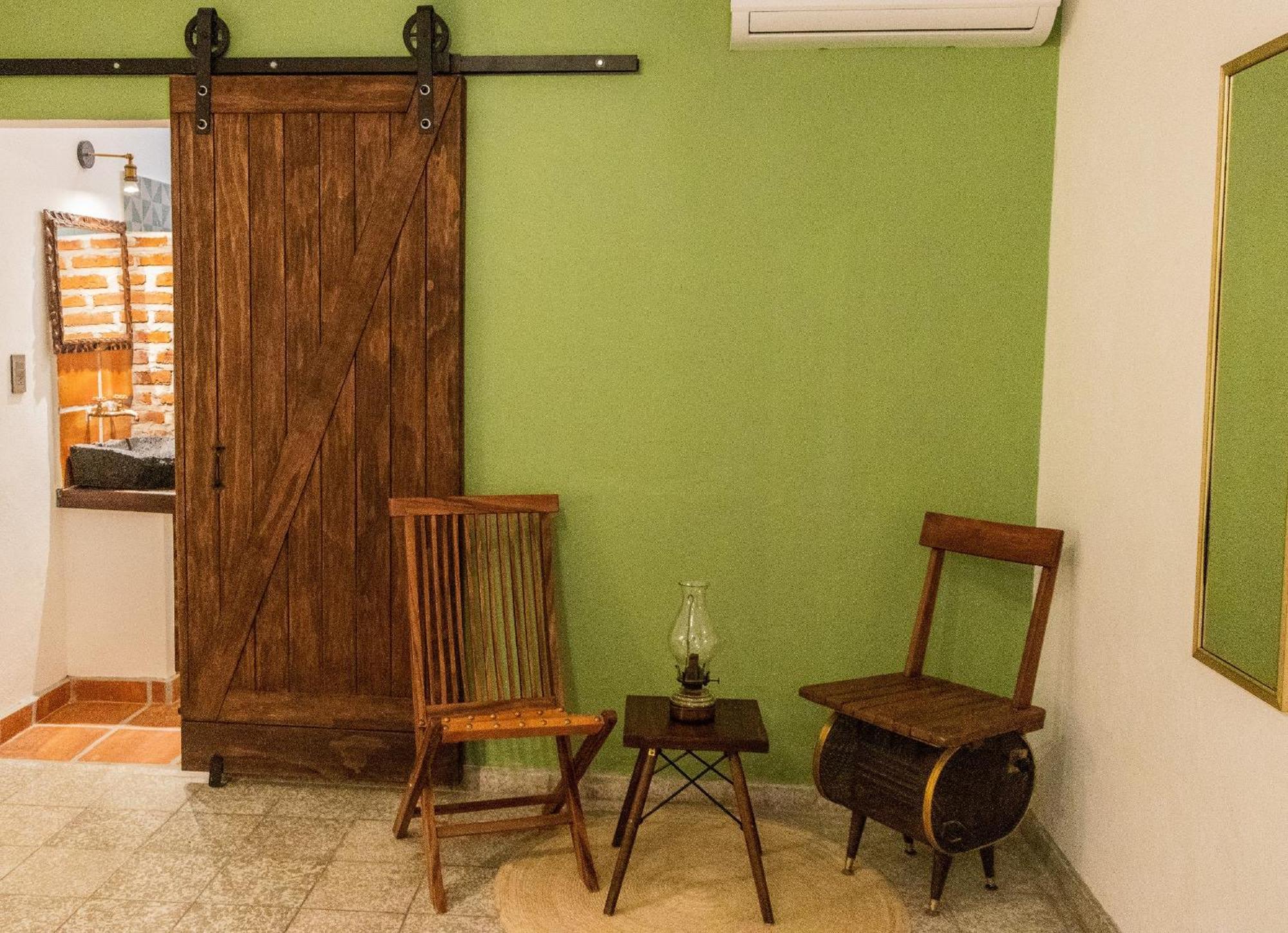 Casa De Hospedaje -La Abadia De San Pedro Guadalajara Eksteriør billede