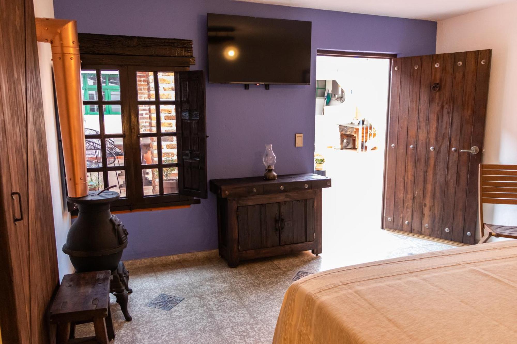 Casa De Hospedaje -La Abadia De San Pedro Guadalajara Eksteriør billede