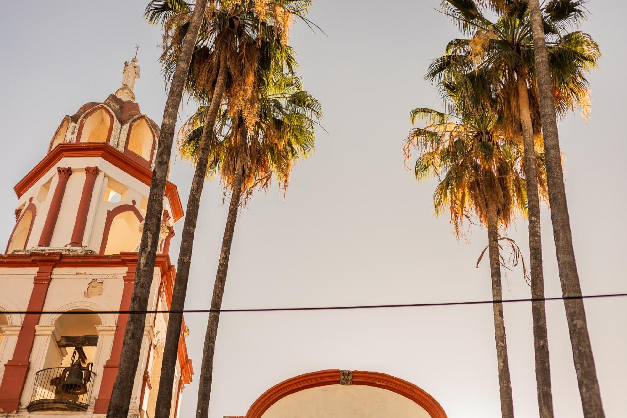 Casa De Hospedaje -La Abadia De San Pedro Guadalajara Eksteriør billede