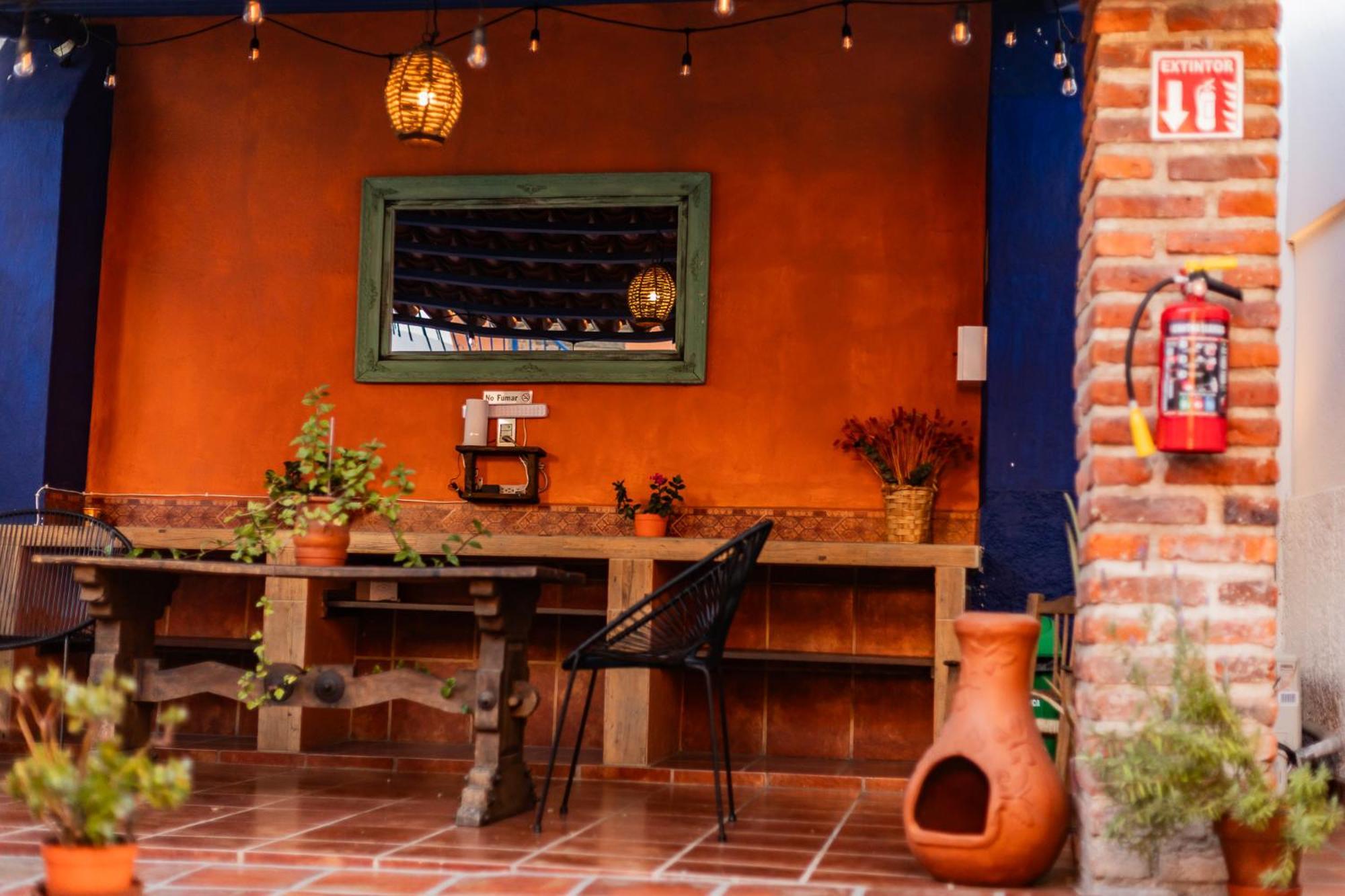 Casa De Hospedaje -La Abadia De San Pedro Guadalajara Eksteriør billede